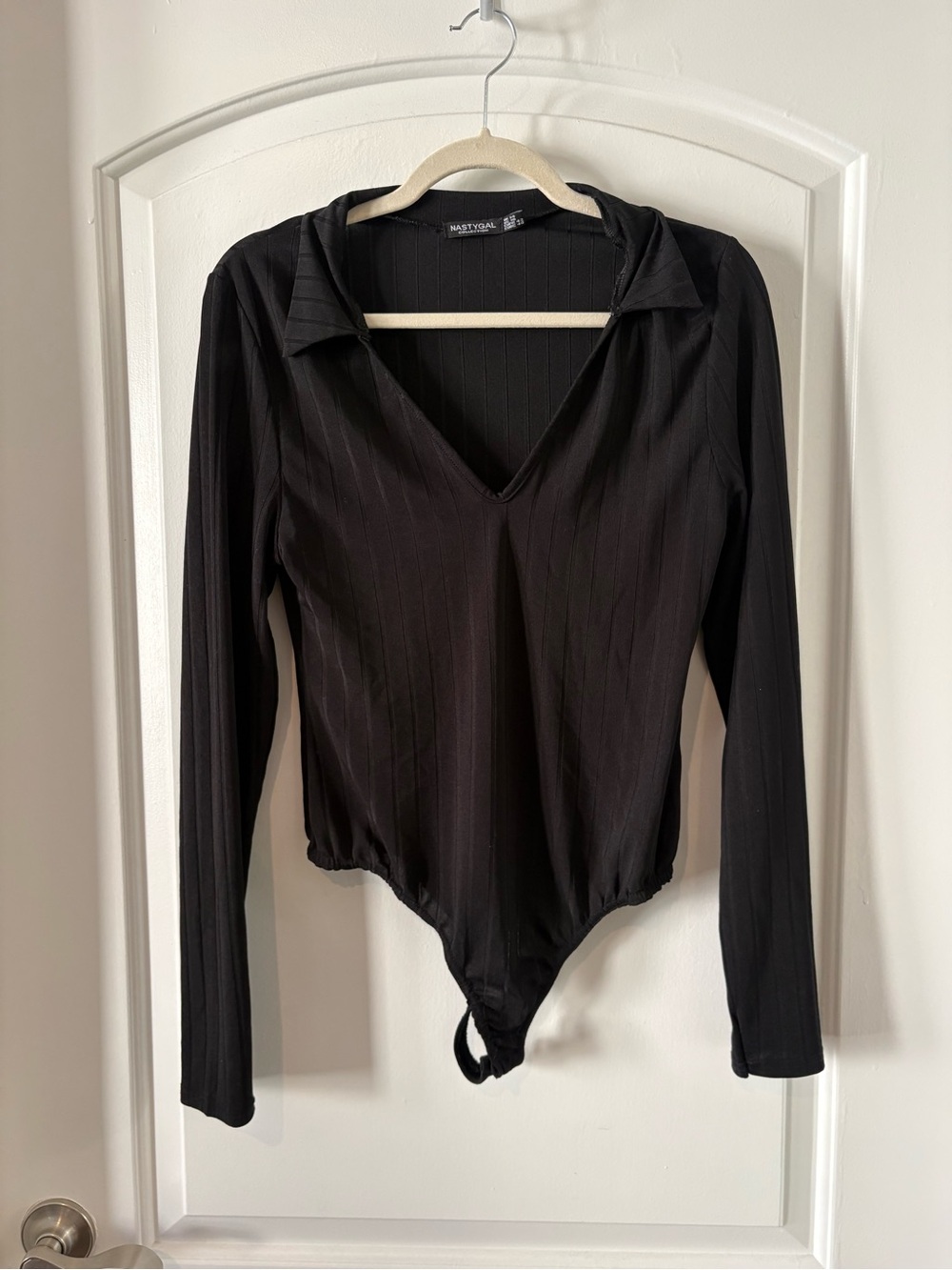 NastyGal Long Sleeve Black V-Neck Bodysuit by